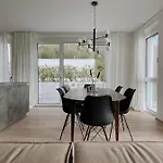 Skyloft Salzburg - Zwischen Stadt, Bergen & Seen Apartmán