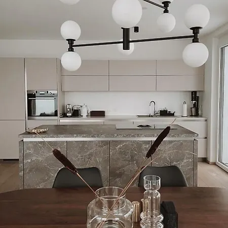 Skyloft Salzburg – Zwischen Stadt, Bergen&Seen Koppl