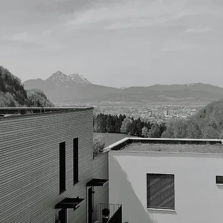 Skyloft Salzburg – Zwischen Stadt, Bergen&Seen *