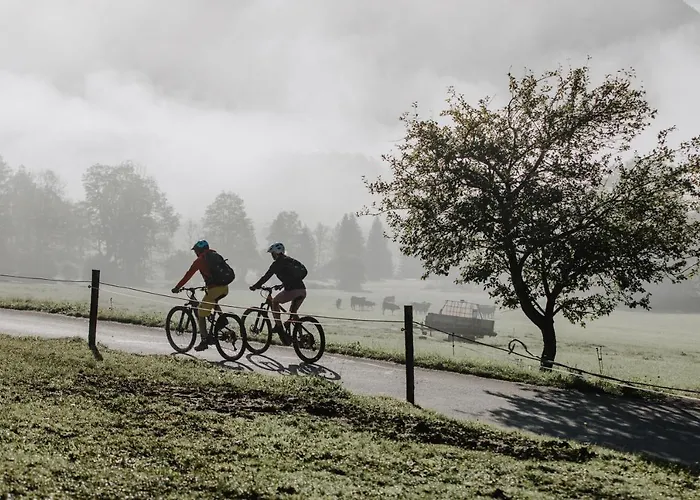 Skyloft Salzburg - Zwischen Stadt, Bergen & Seen 아파트 *