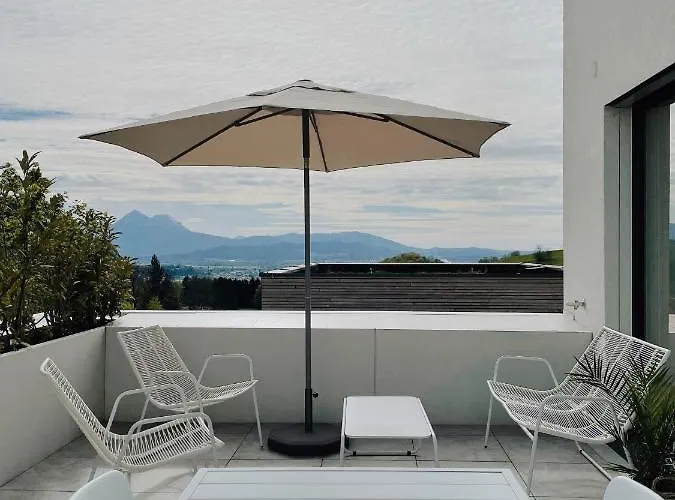 Διαμέρισμα Skyloft Salzburg - Zwischen Stadt, Bergen & Seen *